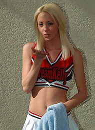 Dream Kelly sex-toy cheerleader